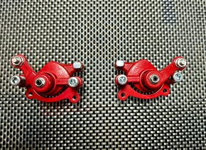 Sada brzdových třmenů