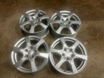 Alu kola na mitsubishi R16