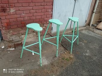 Retro trojnožka - 1