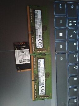 Operační paměti SO-DIMM DDR4. 2x8gb a NVMe M.2 SSD 512gb