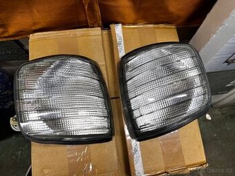 Mercedes W126 blinry