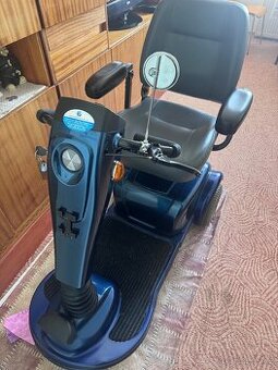 Elektrický invalidní vozík - tříkolka Swift