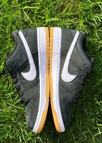 Nike SB Dunk Low Pro ISO - 1