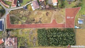 Prodej stavebního pozemku o výměře 951 m2, v obci Malé Výkle