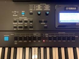 Yamaha PSR E 473