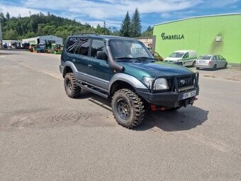 Toyota Land Cruiser 95, rok výroby 1996 3.0tdi 92kw 4x4, red