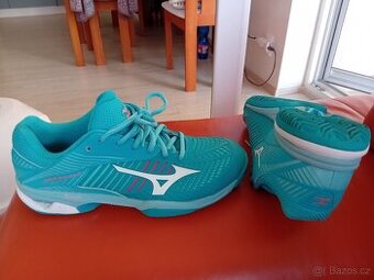 Dámské tenisové boty MIZUNO WAVE EXCEED TOUR 3