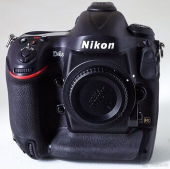 Profesionální fotoaparát D4s Nikon