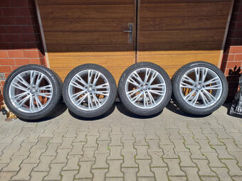 originální alu Audi 5x112 R20