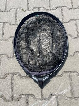 Hlava na podběrák - 1