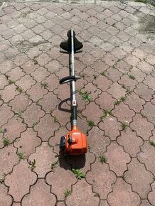 Sekačka, křovinořez , kosa,vyžínač Dolmar LT 250