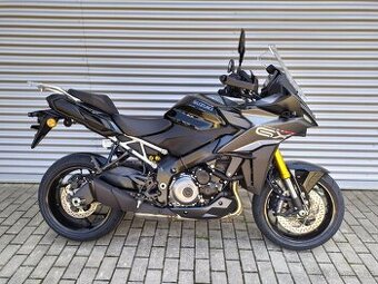 Suzuki GSX-S 1000 GX (ČERNÁ) - 1