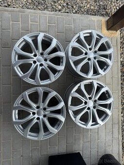 Kola ALUTEK 5x112x66.5, R18, AUDI
