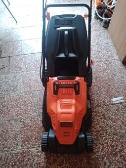 Black & Decker BEMW481BH Elektrická rotační sekačka (42cm/18
