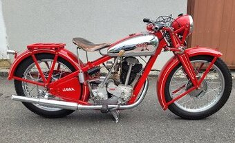 Jawa 350 OHV, rok 1936, odkryté ventily