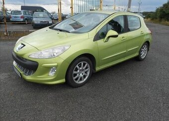 Peugeot 308 1,4 70 kW CZ Serviska KLIMA benzín