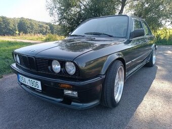 BMW e30 Mtech1 coupe 323i