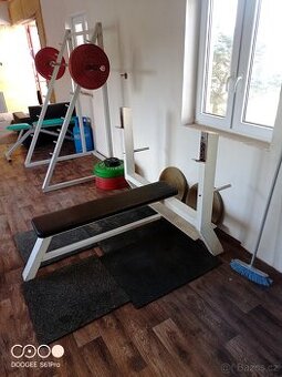 Prodám vybavení fitness