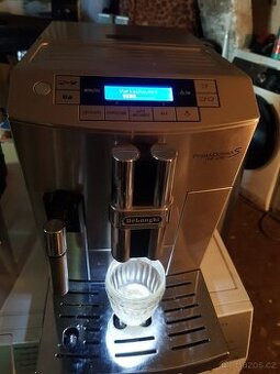 kavovar delonghi primadonna de luxe s