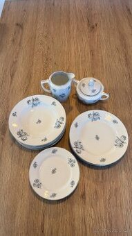Porcelánový set MCP CZECHOSLOVAKIA se stříbrným okrajem