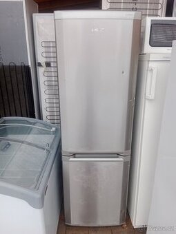 Lednice s mrazakem Beko