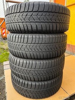 Zimní pneu 205/60/16 Pirelli Winter Sottozero 3 Seal Inside