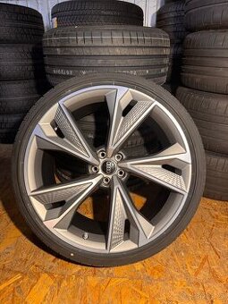 ORIG.AUDI RS6 C8 R22 285/30/22 AUDI SPORT NOVE .AUDI RS7 C8