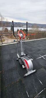 Eliptický trenažér