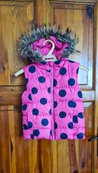 BERUŠKOVÁ VESTA,JAKO NOVÁ,VEL 116, PC 800KČ