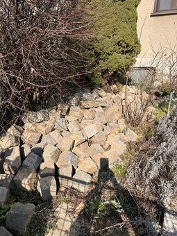 Kočiči hlavy - žulové kostky