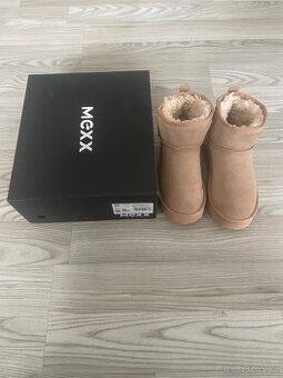 Zimní boty s kožíškem Mexx. Velikost 36