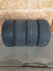 215 45 r 16 vzorek 7mm 215/45r16 R 16 215/45 celoroční pneu