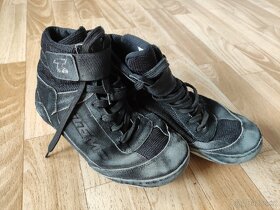 Florbalové brankářské boty Tempish + chrániče loktů zdarma - 1