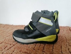 Dětské boty Geox a Umbro