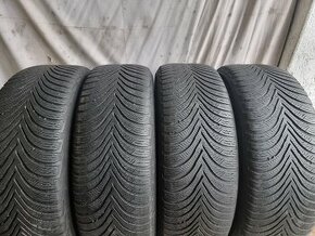 Zimní pneu Michelin 205 55 16