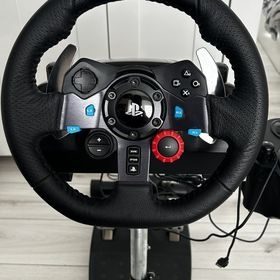 Volant Logitech G29 + Driving Force Shifter
