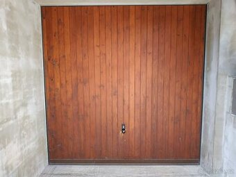 Výklopná garážová vrata 2500x2500