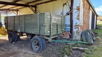 Vlek za traktor (auto)