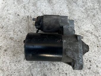 Startér Renault clio
