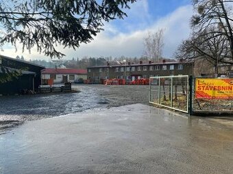 Komerční prostor - areál prodeje stavebnin, 4.044 m2, ul. Op - 1