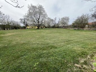 Prodej stavebního pozemku (650 m²), Újezd, Albrechtice nad V