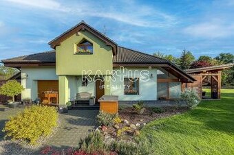 Prodej rodinného domu 5+1, se zahradou (1.505 m2), ul. Bělsk - 1