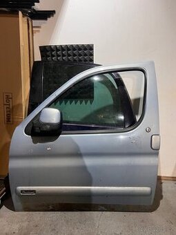 Peugeot berlingo dveře