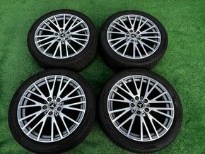Originál alu kola Mercedes CLA R18