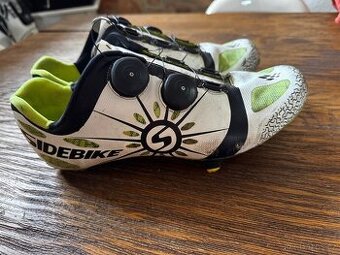Boty,tretry na kolo,SIDEBIKE Carbon,vel. 43,kufry Shimano