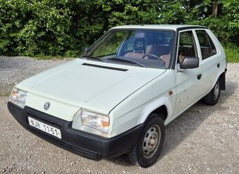 Škoda favorit 135L