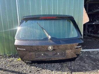 Páté dveře Škoda Fabia III hatchback černá LF9R - 1