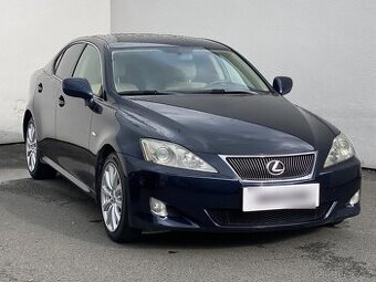Lexus IS250 2.5i V6 , 153 kW benzín, 2006