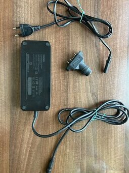 Nabíječka Darfon 42V 2A vc. Adaptéru pro baterie Darfon
