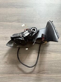 Levé zrcátko Octavia 3
